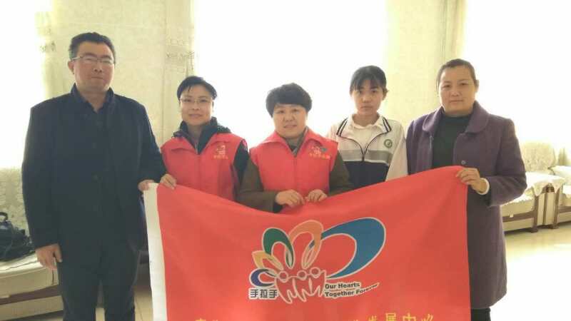2017.02.26-27手拉手公益为三所学校的三名学生送达善款的活动总结