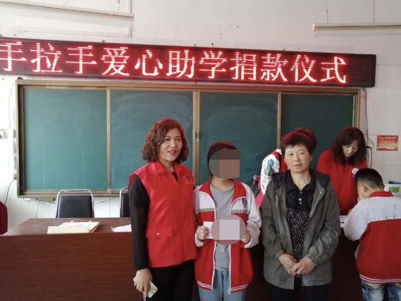 2019.05.30回访高新区徂徕镇两所学校并为困境孩子送帮扶款的总结