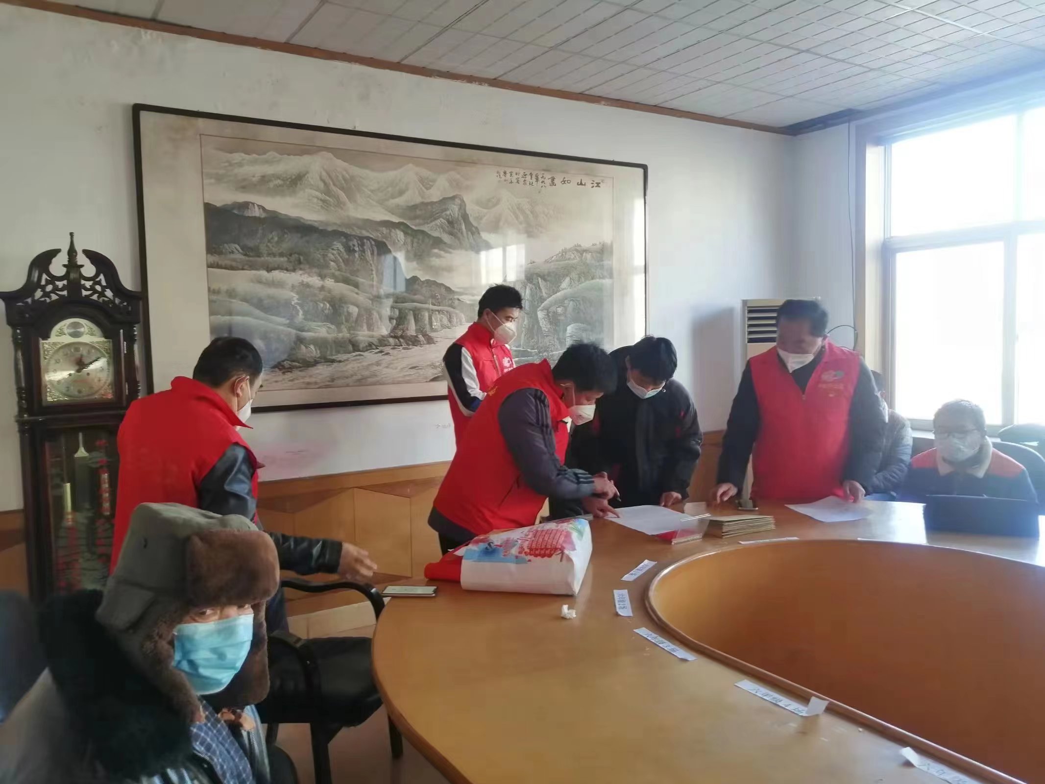 2023.01.09微爱助学第457期回访岱岳区范镇一中部分困境家庭学生 并送达帮扶款活动总结